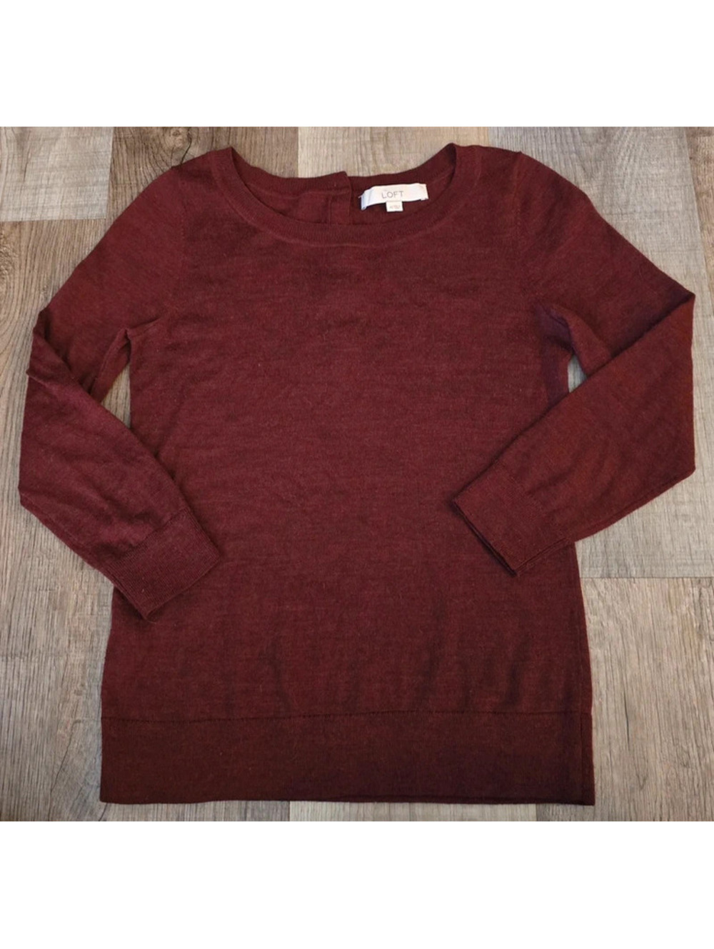 LOFT Ann Taylor Burgundy Lightweight Knit Sweater Button Back Crew Neck XS